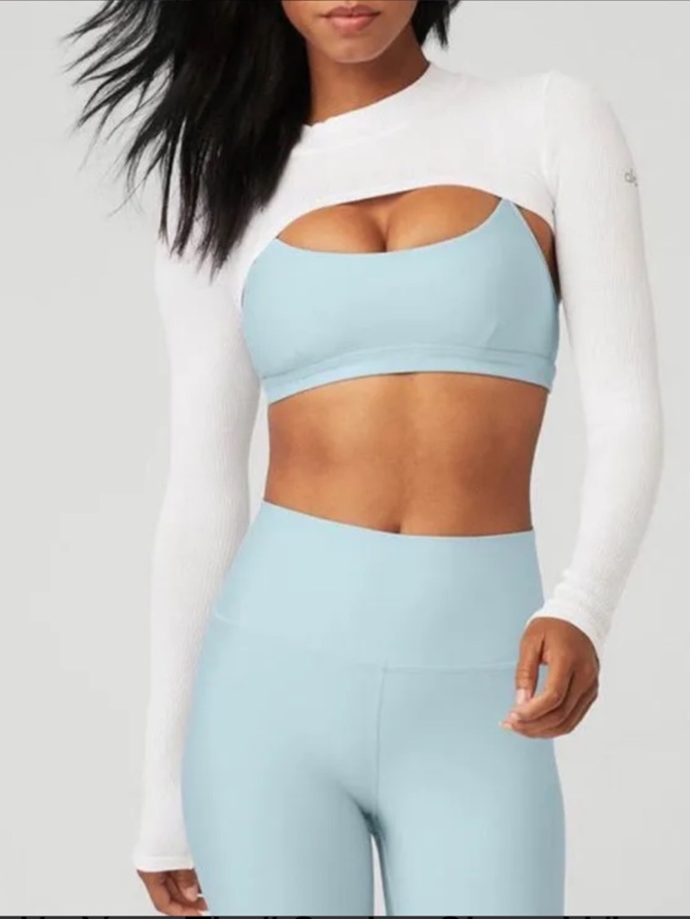 NWT! ALO Yoga Thrill Seeker Shrug